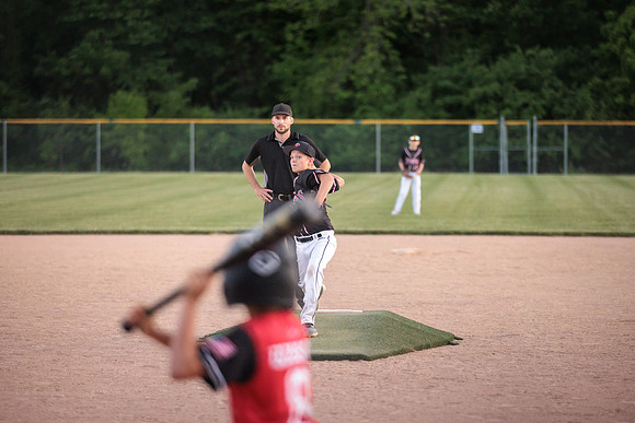 2022.05.16 Pirates Vs. Show4166