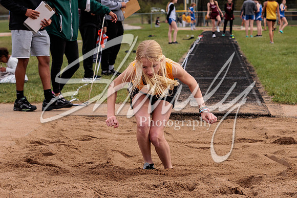 2022.04.11 FMS Track & Field Invitational1912