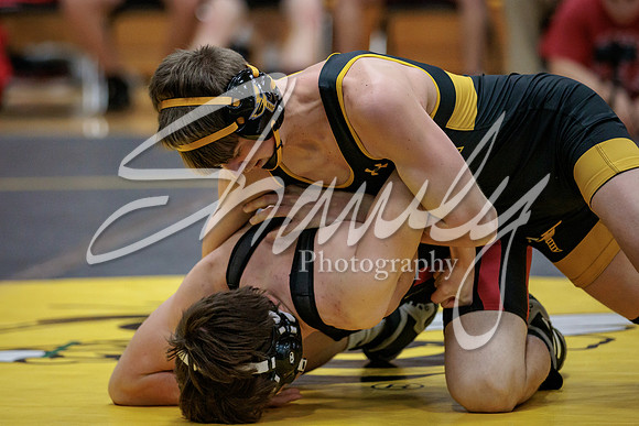 2022.01.25 FHS Wrestling Quad02352