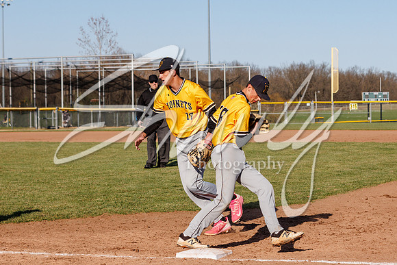 2022.04.14 FHS Baseball Vs. Kirksville0959