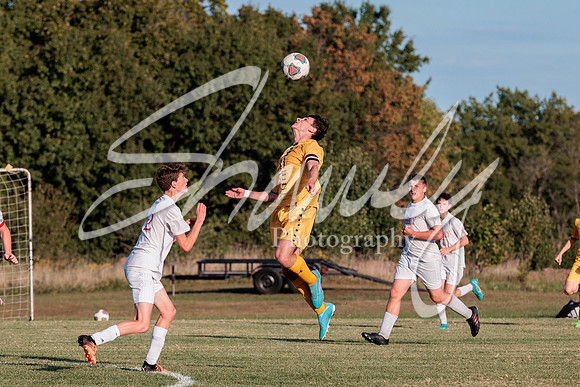 2022.09.27 FHS Soccer Vs. Moberly1542