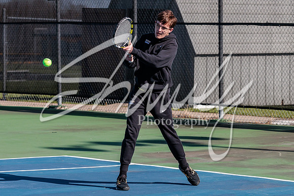 2022.04.18 FHS Boys Tennis Vs. Moberly0473