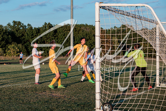 2022.09.27 FHS Soccer Vs. Moberly3123