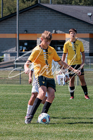 2022.09.24 FHS Soccer Vs. Warrenton0193