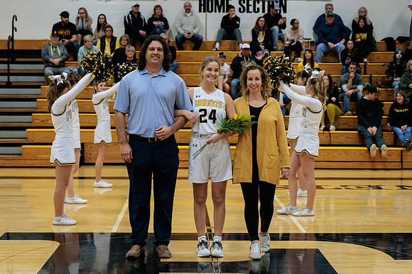 2022.02.21 FHS Basketballl Vs. Hannibal0139