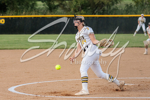 2022.09.15 FHS Softball Vs. Mexico0322
