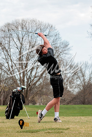 2022.04.19 FHS Boys Golf0387
