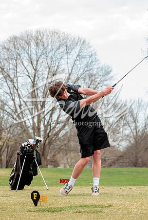 2022.04.19 FHS Boys Golf0385