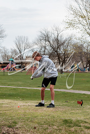 2022.04.19 FHS Boys Golf0335